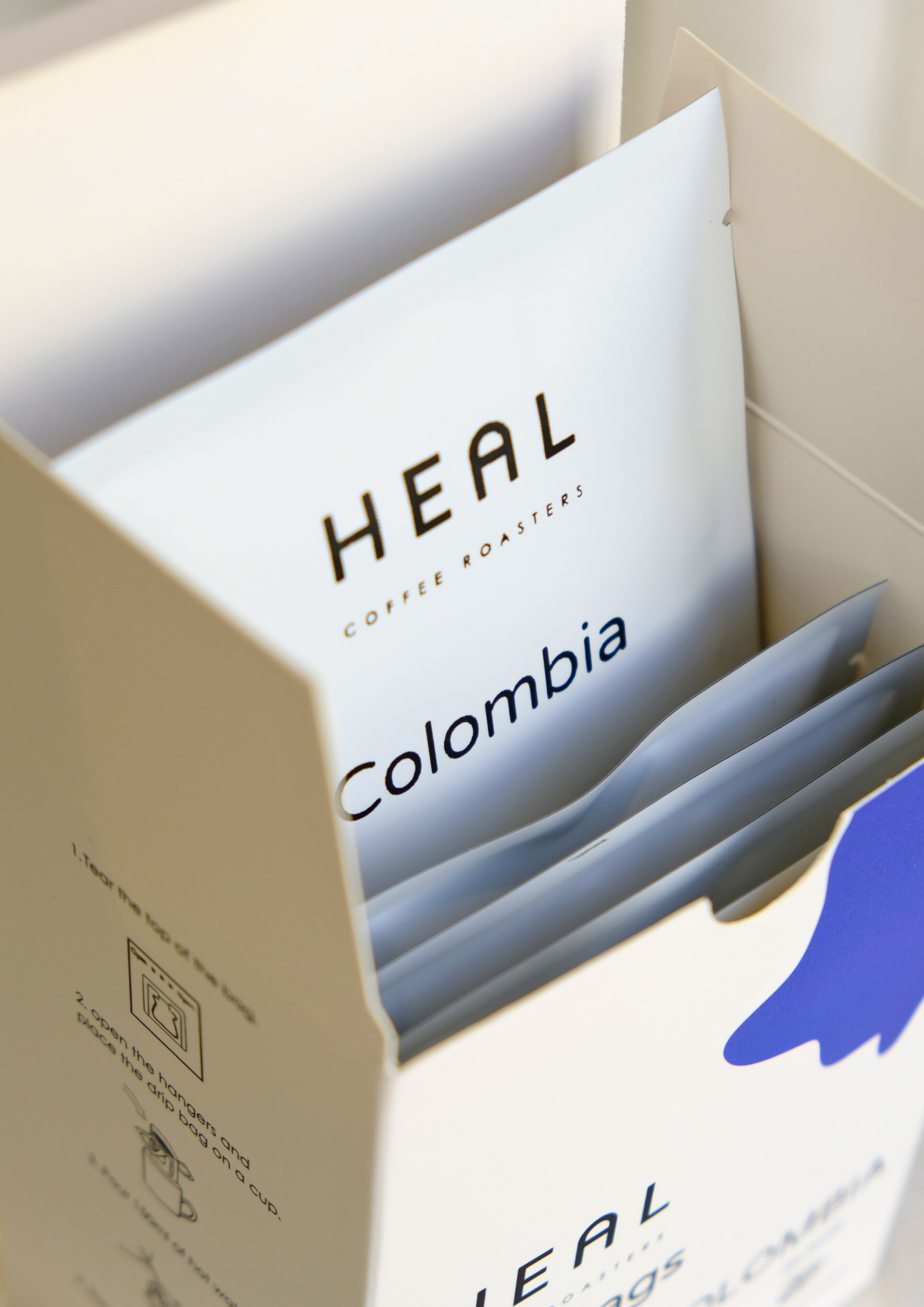 قهوة كولومبية محضرة بطريقة التقطير